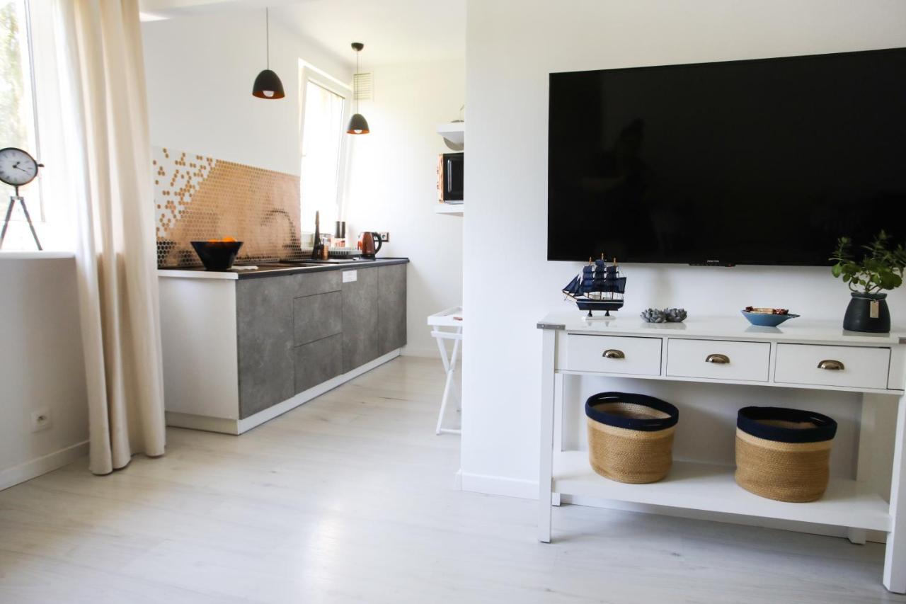 Apartament Szaro Na Bialym Wladyslawowo Bagian luar foto