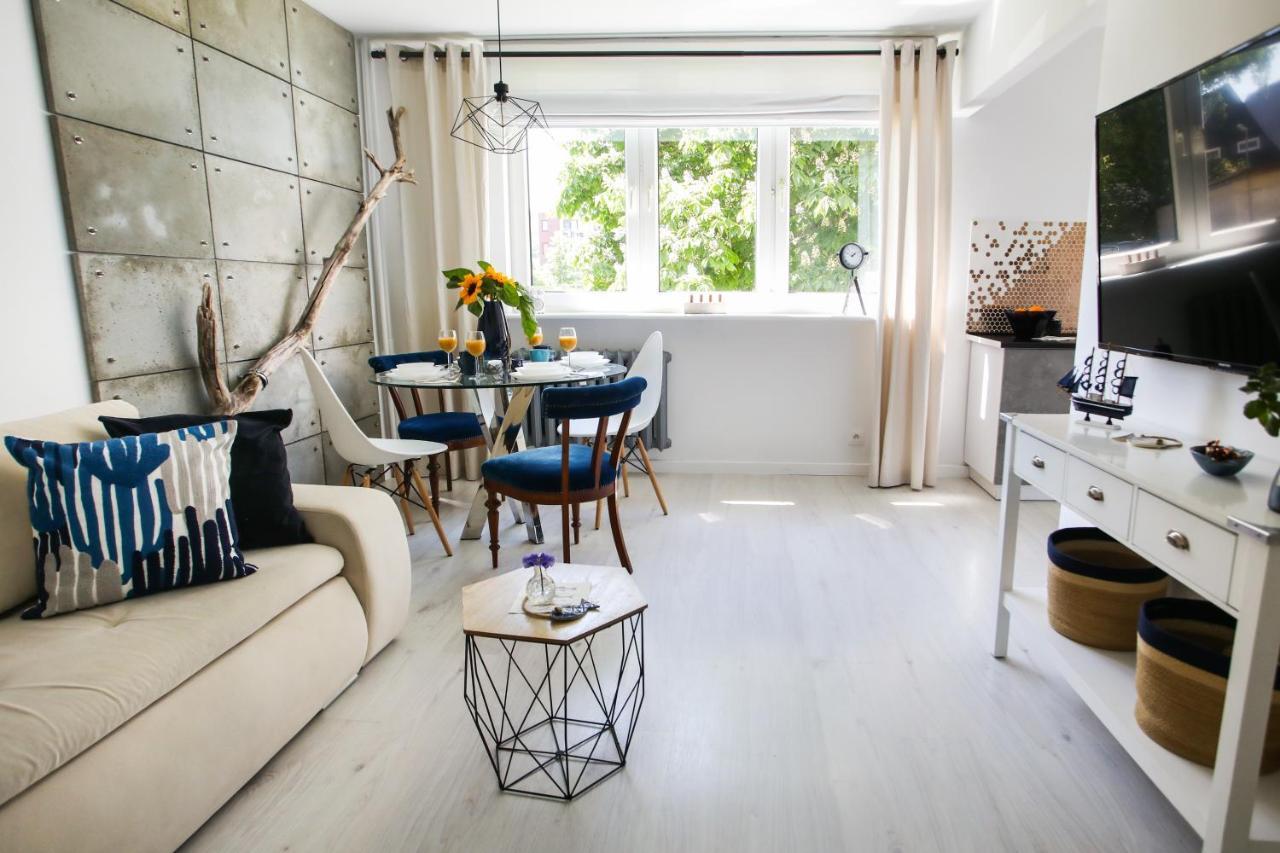 Apartament Szaro Na Bialym Wladyslawowo Bagian luar foto