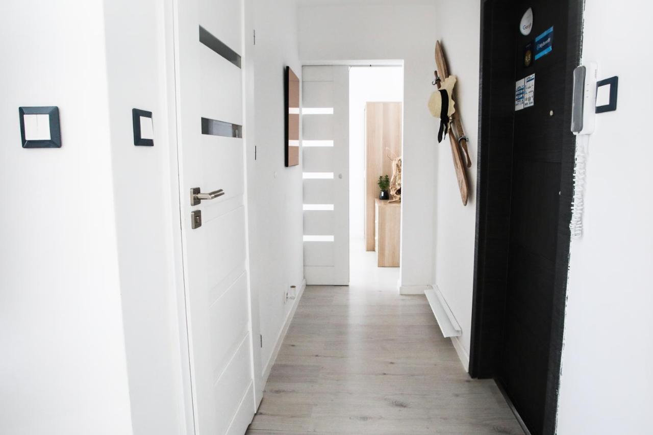 Apartament Szaro Na Bialym Wladyslawowo Bagian luar foto
